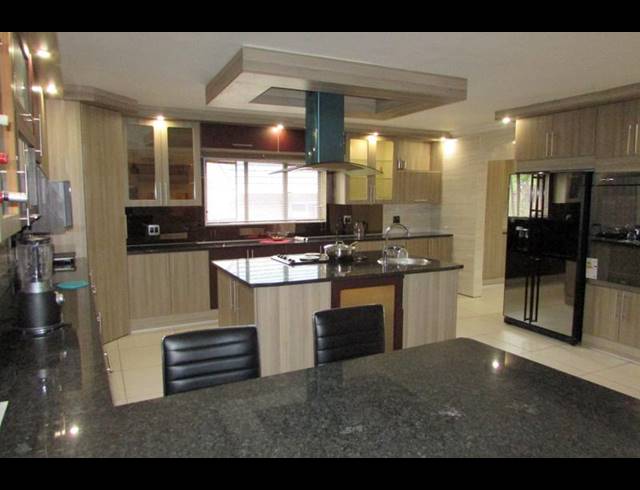 3 BEDROOM HOUSE FOR SALE IN WHITE RIVER EXT 49